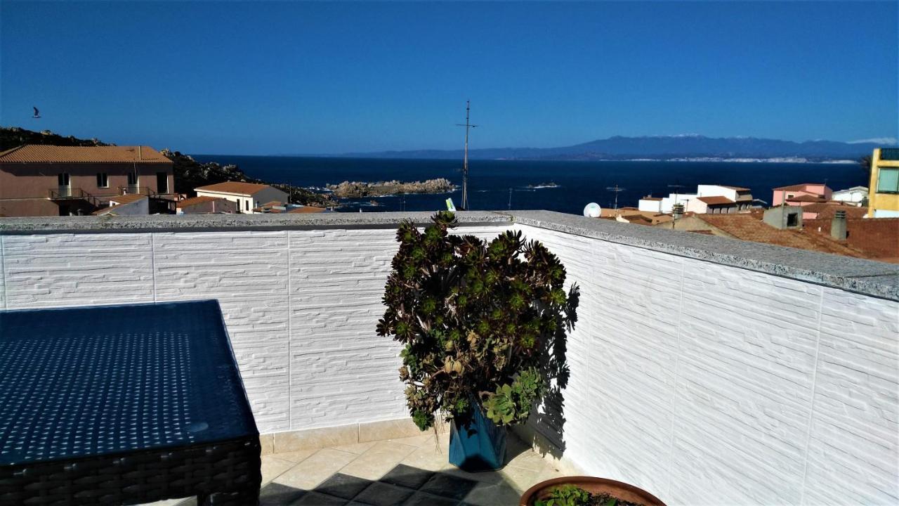 Bed and Breakfast Domus De Janas Santa Teresa Gallura Exterior foto